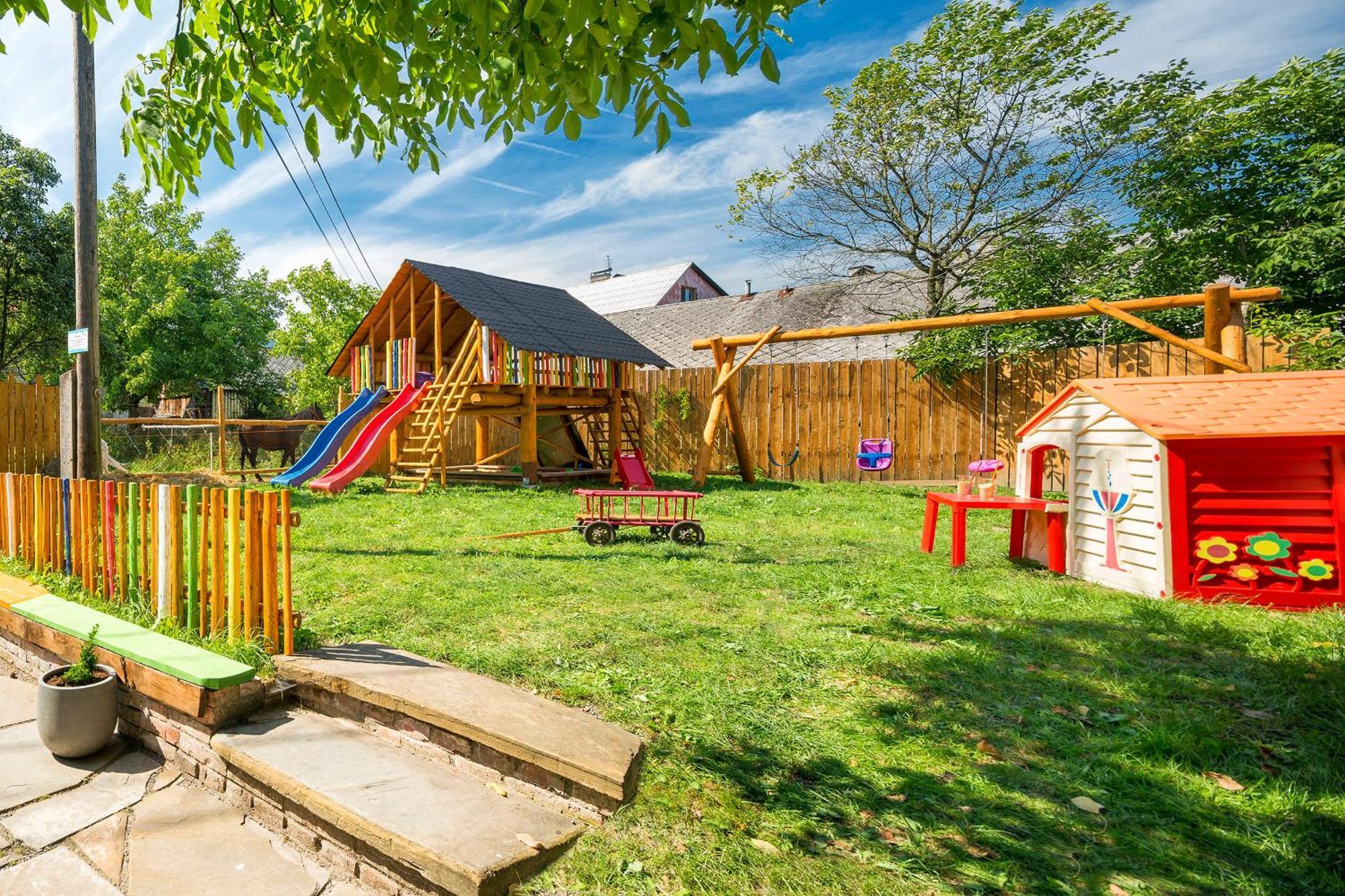 Apartman Nebe Dolna Łomna Zewnętrze zdjęcie