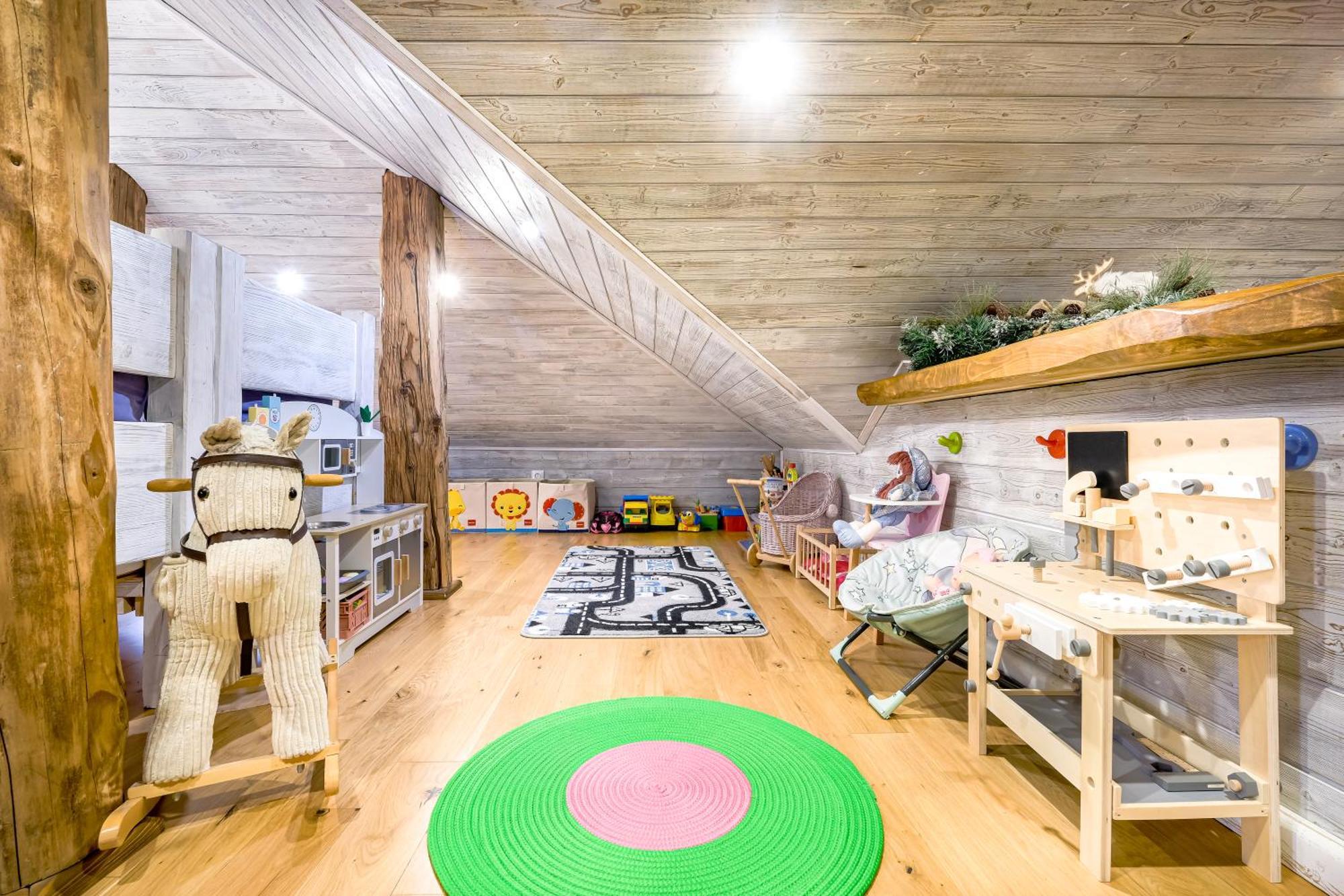 Apartman Nebe Dolna Łomna Zewnętrze zdjęcie